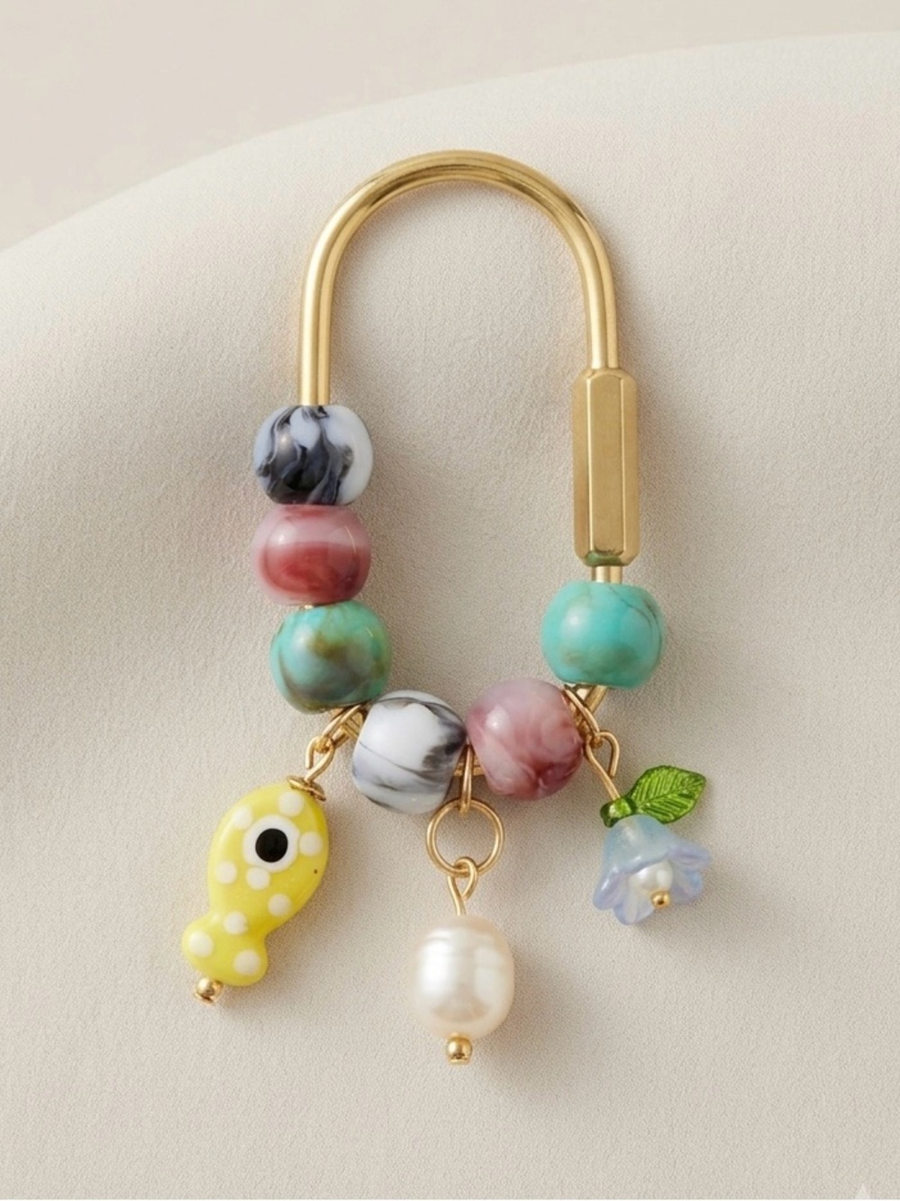 Colorful Viral Carabiner Beaded Bag Charm Keychain with Yellow Fish & Pearl